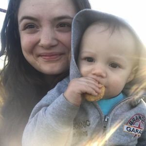 Meet your Posher, Iris